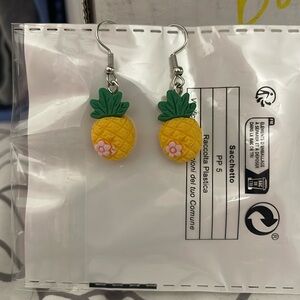 NEW Pineapple Dangle Earrings